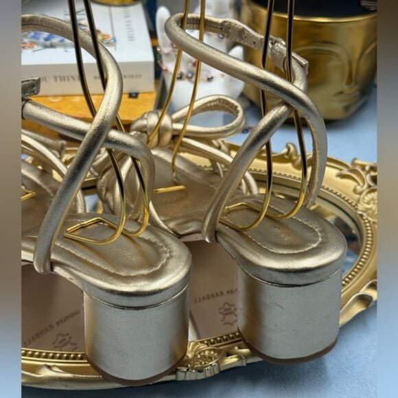 🆕 LOEFFLER RANDALL 🧿 NWOB Mikel Leather Bow Heel Sandal, Gold Leather - Sz 6.5 - Picture 11 of 16